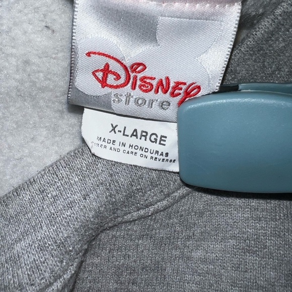 Vintage Disney eeyore snowflake sweatshirt wonder is all around sz XL - Picture 4 of 5